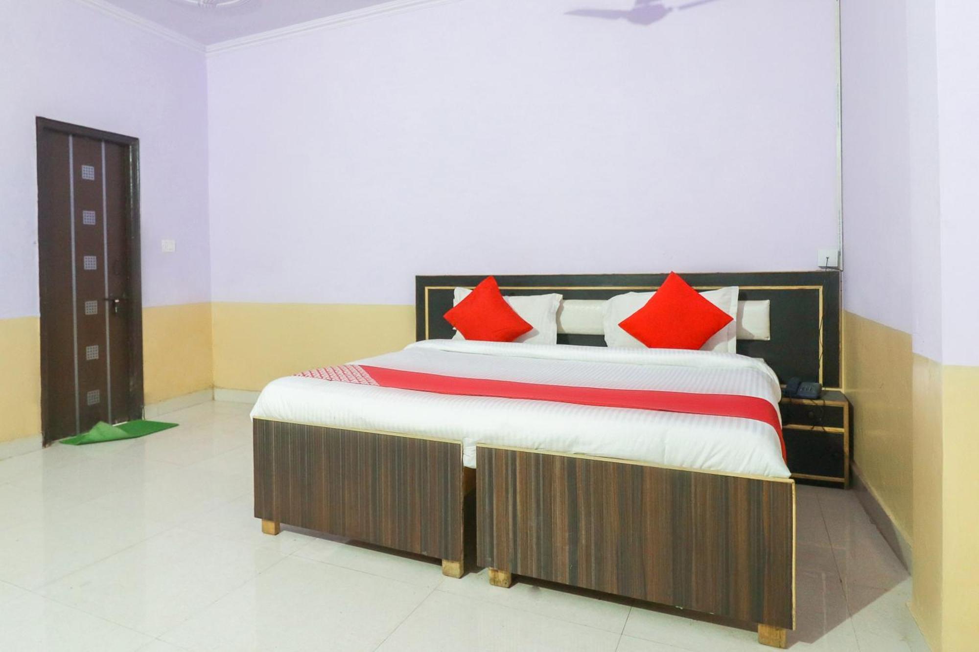 Hotel O Sunrise Inn Indirapuram Екстер'єр фото