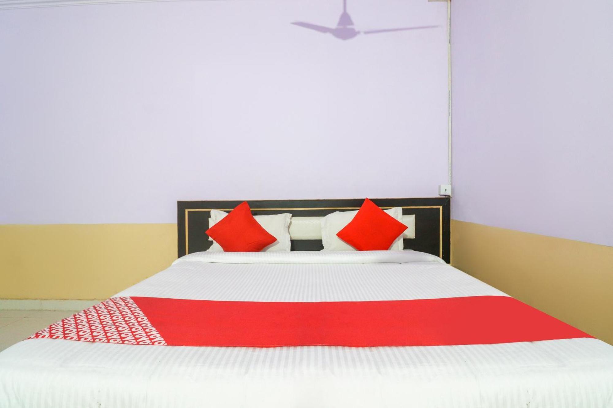 Hotel O Sunrise Inn Indirapuram Екстер'єр фото