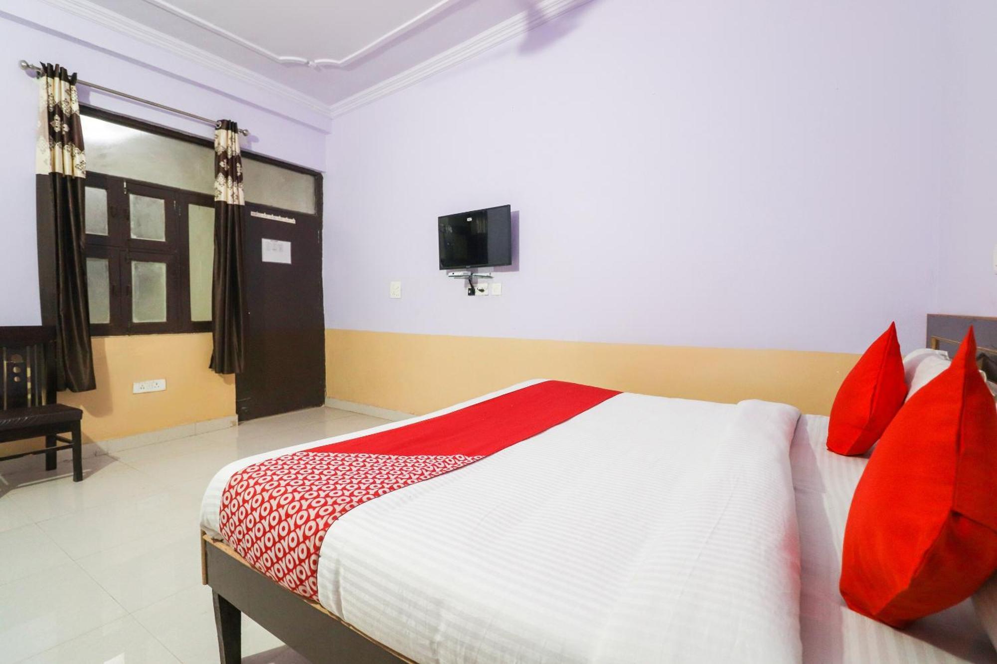 Hotel O Sunrise Inn Indirapuram Екстер'єр фото